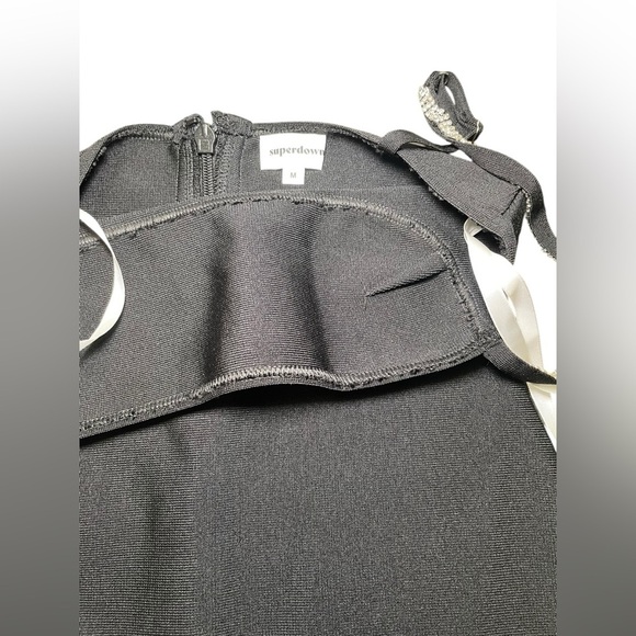 Superdown New NWOT Pollie Black Sparkle Mini Dress Medium - Picture 5 of 9